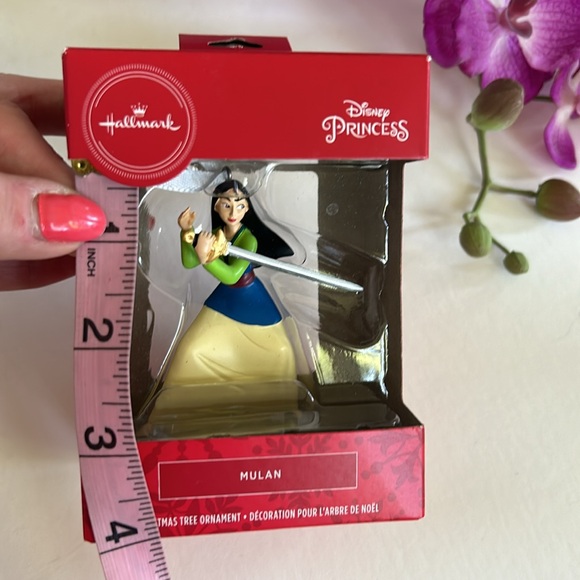 Hallmark Disney Princess Mulan Holiday Ornament - Picture 5 of 5